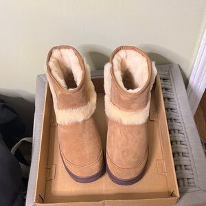 UGG Tan Ankle Boots with Cream Fur